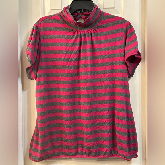 Derek Heart Plus - Hot Pink/Gray Striped Top - 2X - Picture 1 of 4